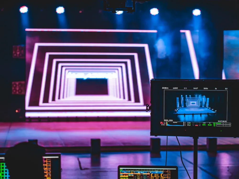 Demo Room live production
